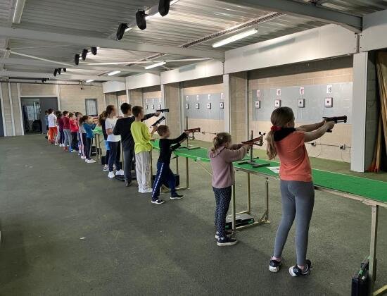 Le club de Noyon a initié des jeunes au parcours d’obstacles et au laser-run lors d'un événement convivial